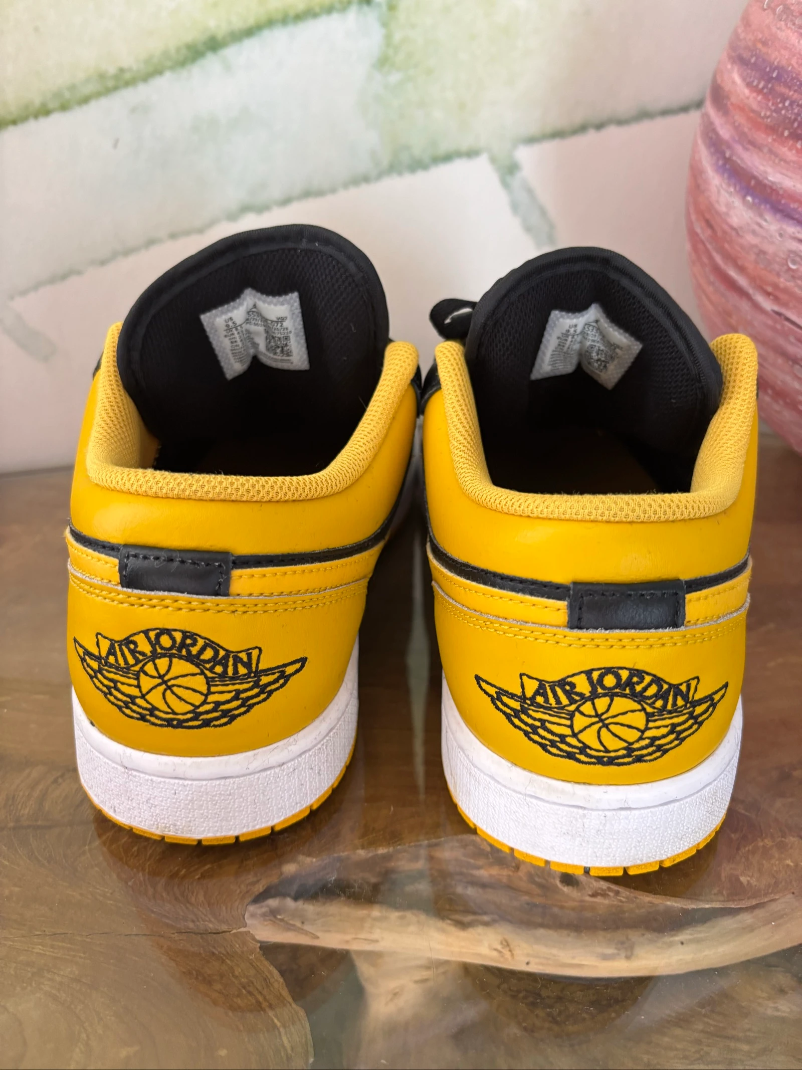 Zapatillas Nike Air Jordan low 1 amarillo negro – photo 4